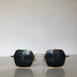 Hexagon Frame Geometric Wired Unisex Sunglasses